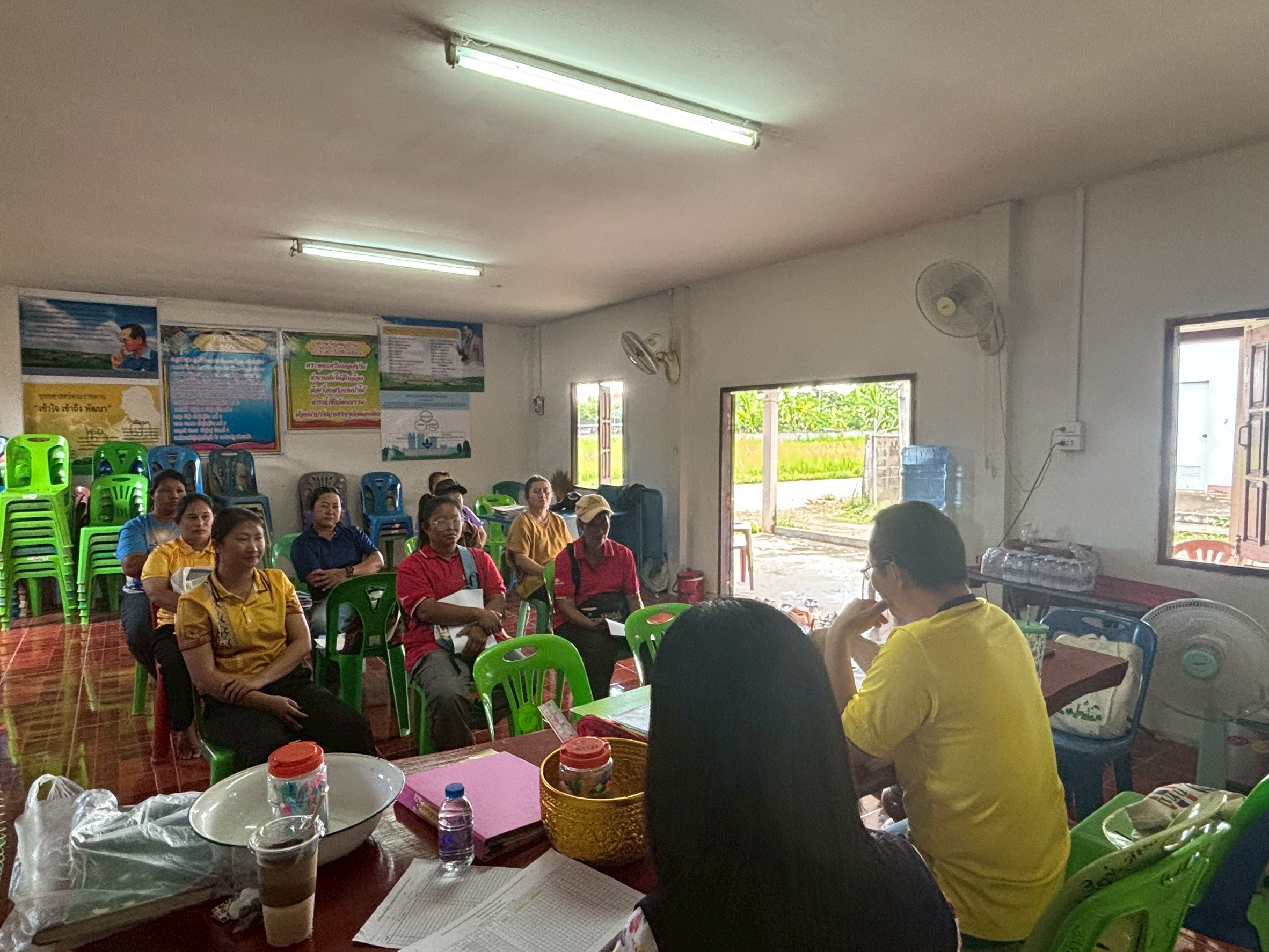 🔔🙋🏻‍♀️สำนักงานพัฒนาชุมชนอำเภอป่าแดด ติดตามการดำเนินงานกลุ่มออมทรัพย์เพื่อการผลิตและโครงการ กข.คจ. ตำบลศรีโพธิ์เงิน อำเภอป่าแดด จังหวัดเชียงราย 💙✨👏